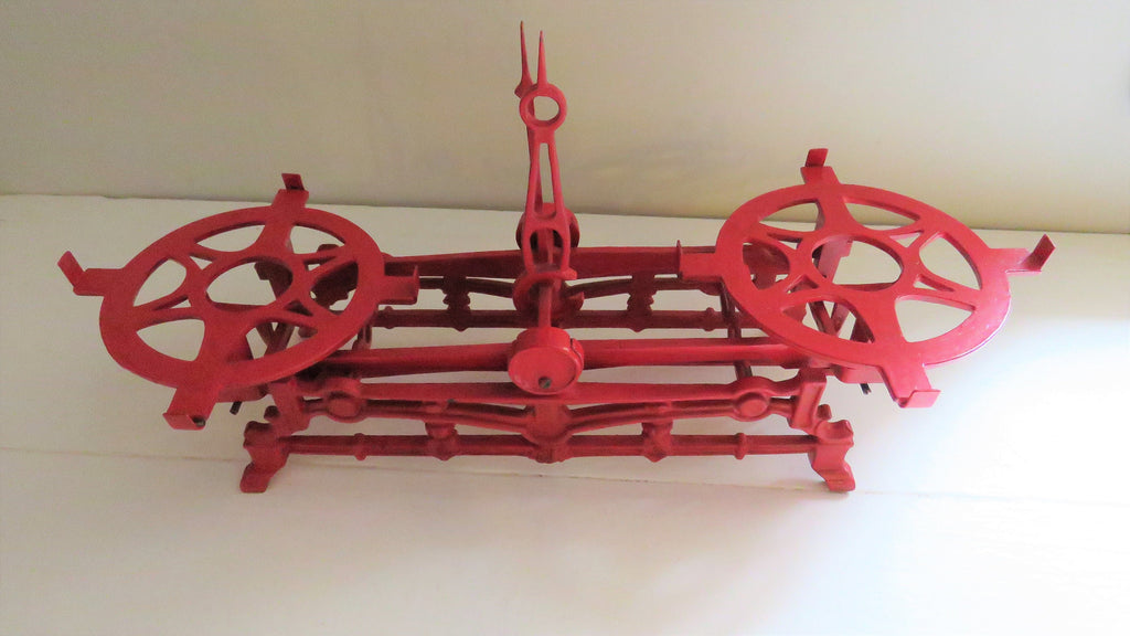Antique Mars Wage Cast Iron Balance Scale | Vintage Kitchen Scale with Brass Bowls - Vintage French Treasures