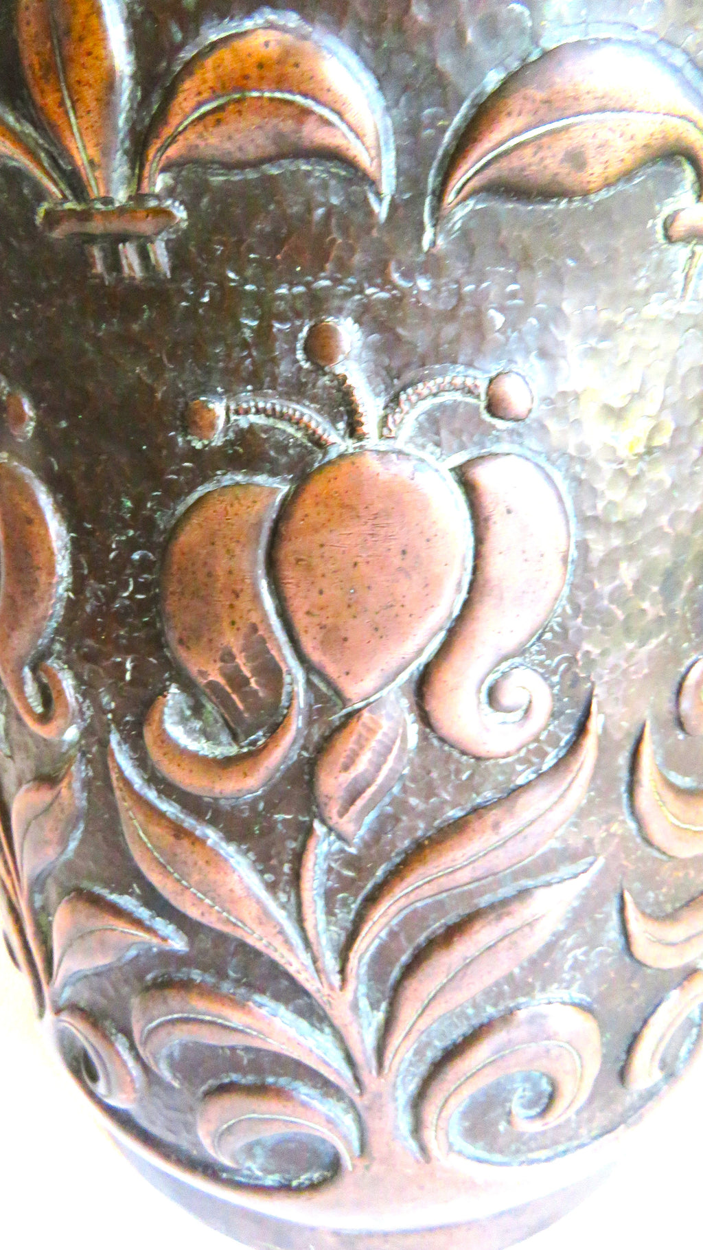 Antique John Pearson 1898 Newlyn Copper Planter, Arts & Crafts Jardinière with Repoussé Tulips - Vintage French Treasures