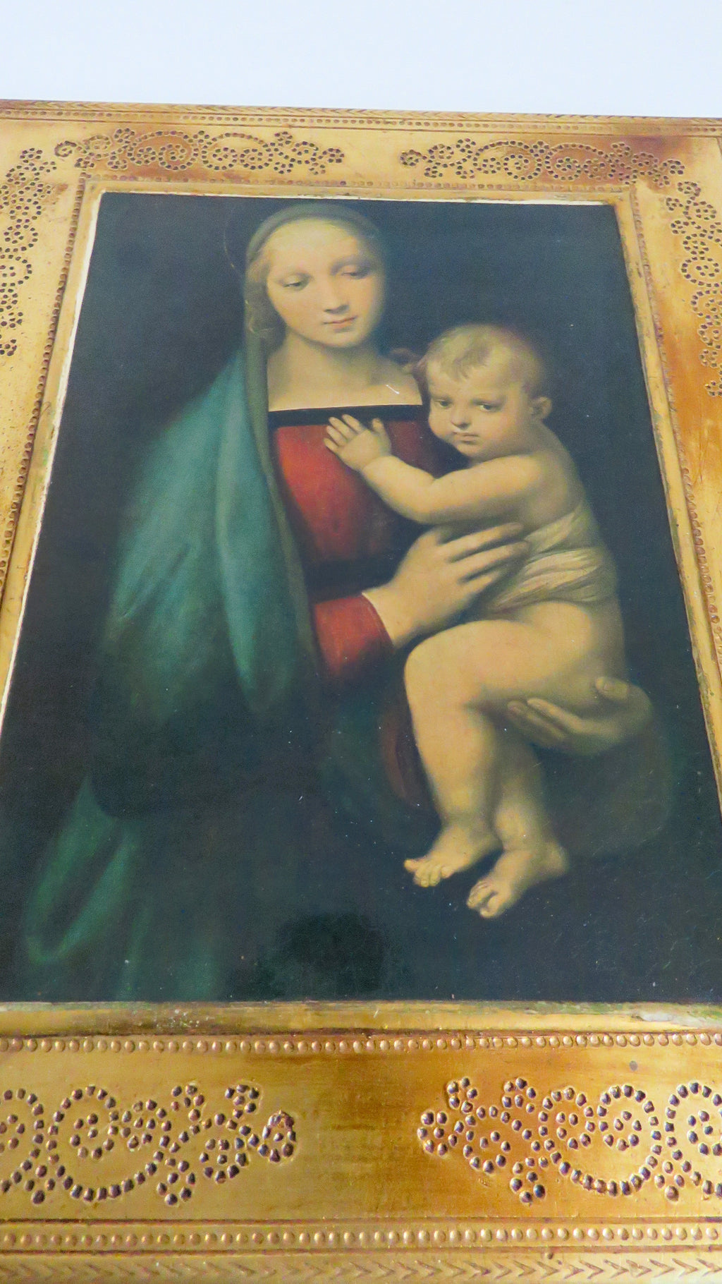 Vintage Italian Florentine Madonna del Granduca Wall Plaque, Gilt Wood, Palazzo Pitti, Raphael Print - Vintage French Treasures
