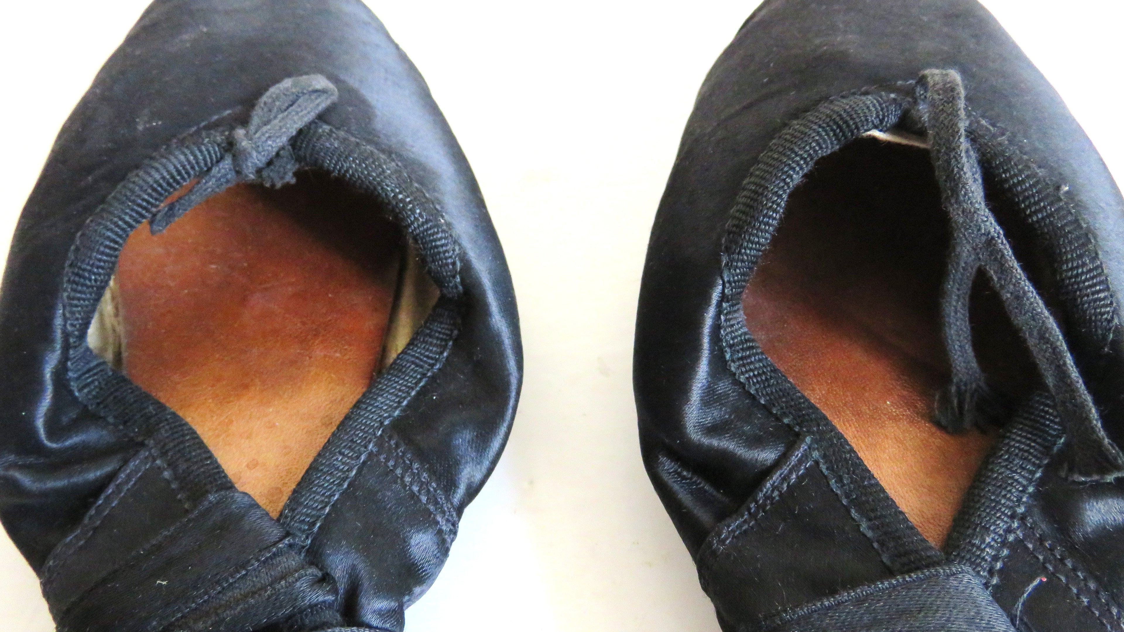 Antique French Ballet Shoes – Black Satin Pointe Slippers – Paris – Size 11 - Vintage French Treasures