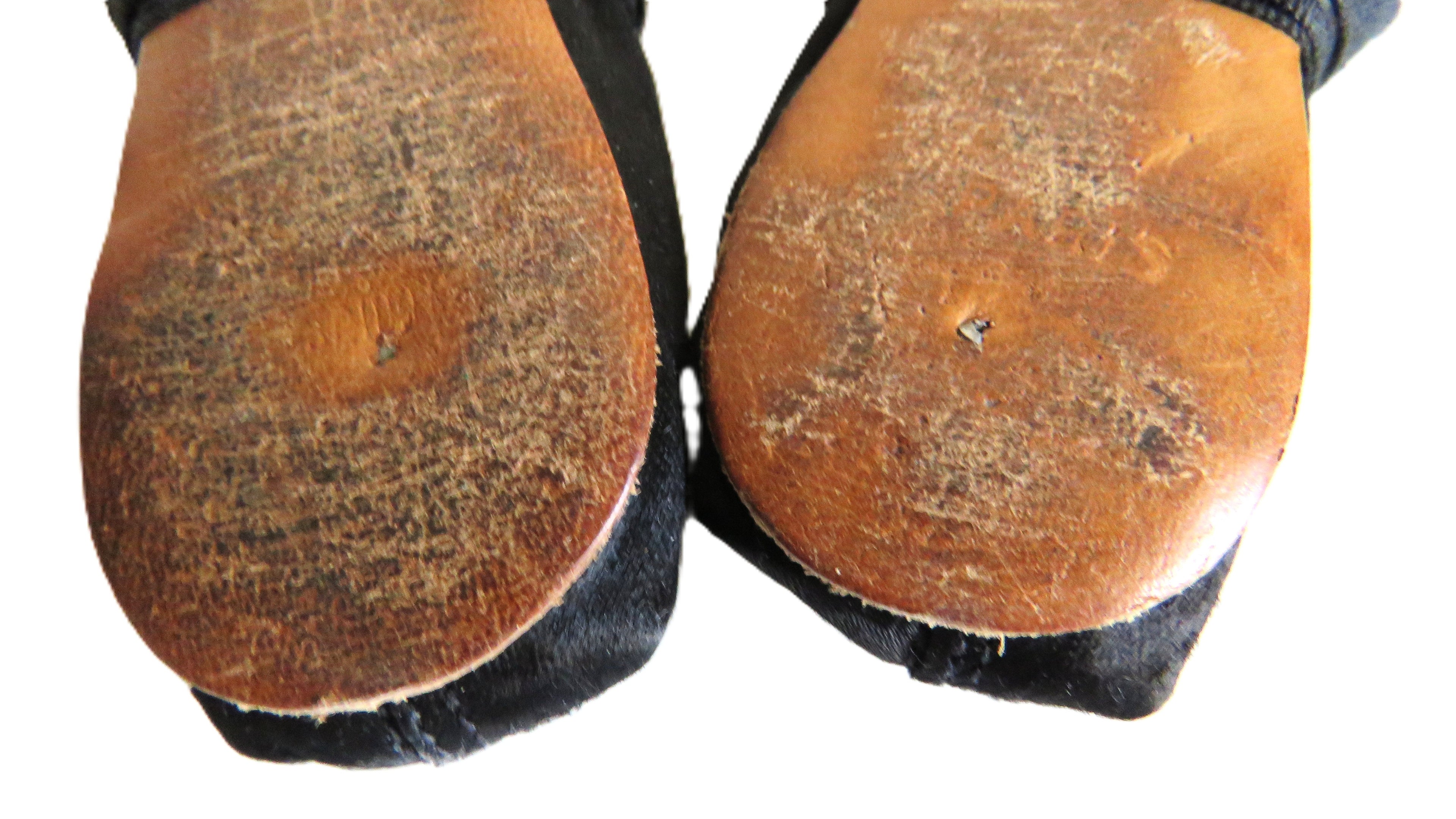 Antique French Ballet Shoes – Black Satin Pointe Slippers – Paris – Size 11 - Vintage French Treasures