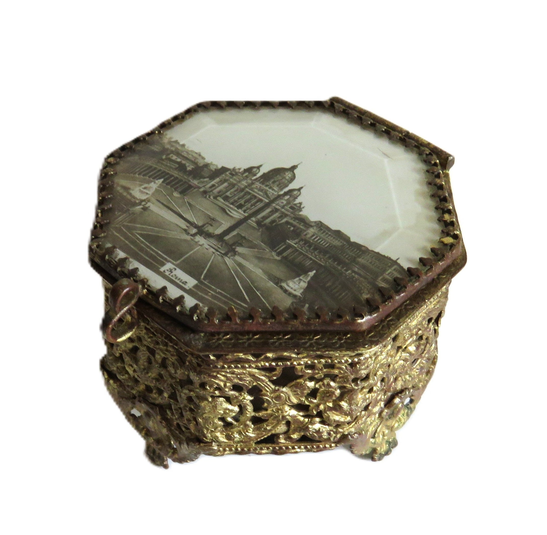 Vintage Italian Filigree Trinket Box with St Peter’s Basilica Rome Souvenir Lid - Vintage French Treasures