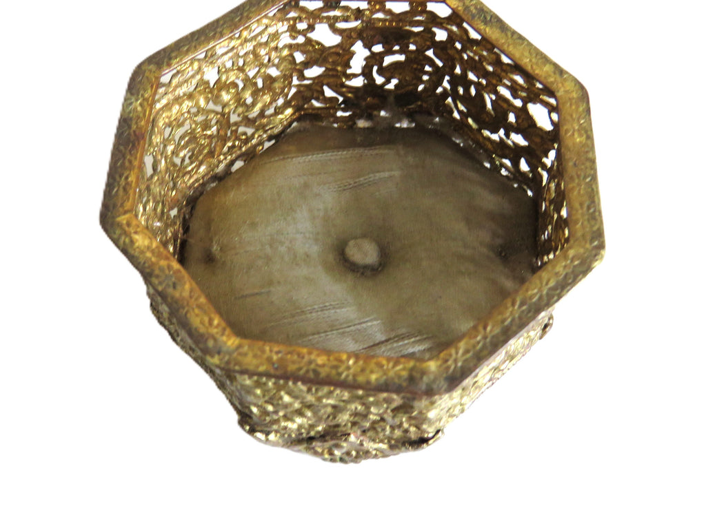 Vintage Italian Filigree Trinket Box with St Peter’s Basilica Rome Souvenir Lid - Vintage French Treasures