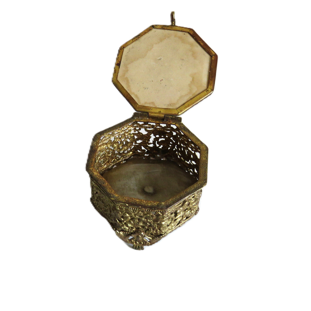 Vintage Italian Filigree Trinket Box with St Peter’s Basilica Rome Souvenir Lid - Vintage French Treasures