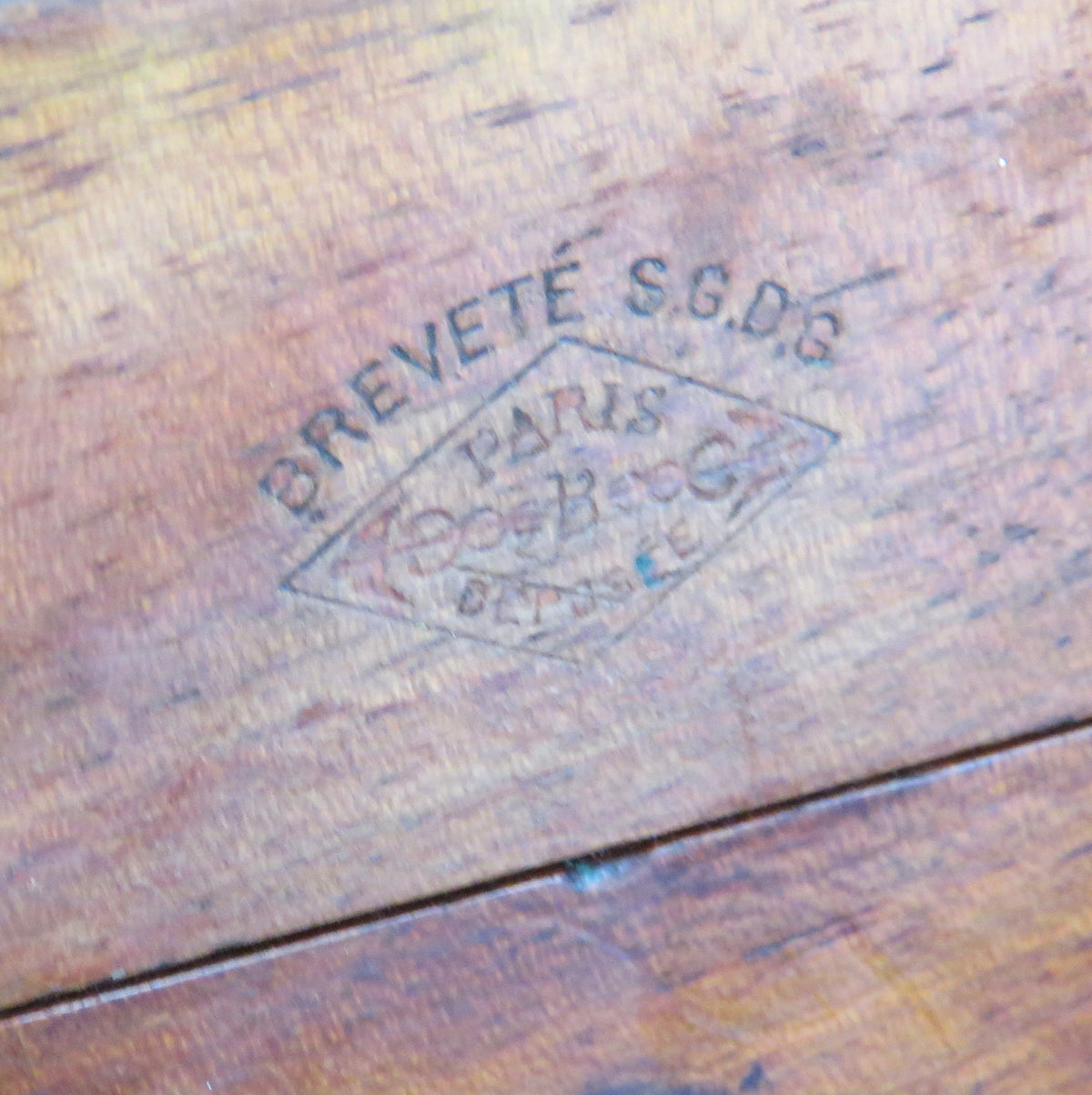 Antique French Artist’s Paint Box with Palette, Breveté S.G.D.G. Paris, c.1900 - Vintage French Treasures