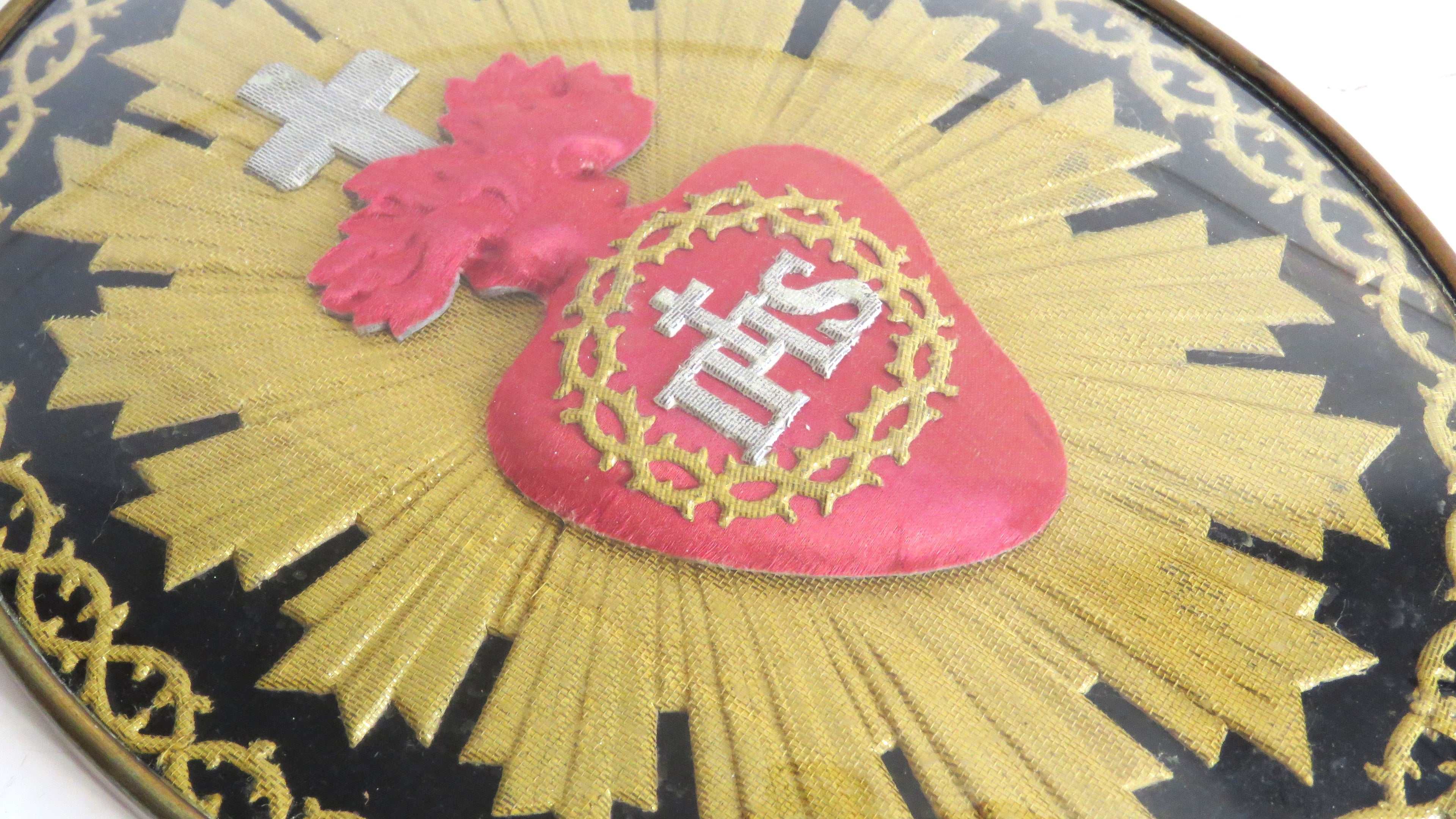 Antique French Sacred Heart Ex Voto Devotional Wall Plaque Under Glass c.1900 - Vintage French Treasures
